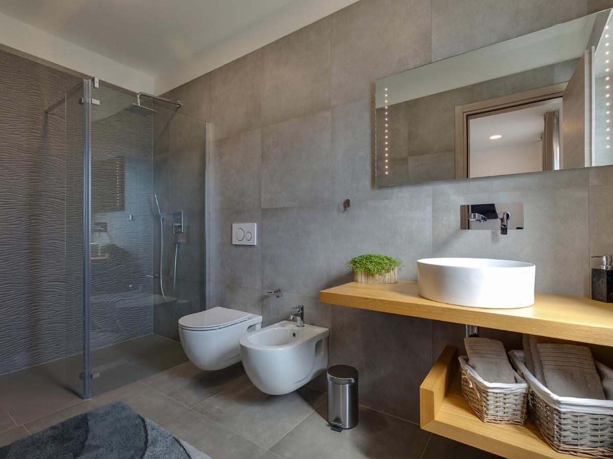 Villa Flora Vabriga Tar-Vabriga Bagian luar foto