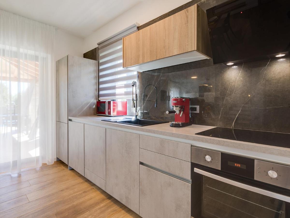 Villa Flora Vabriga Tar-Vabriga Bagian luar foto