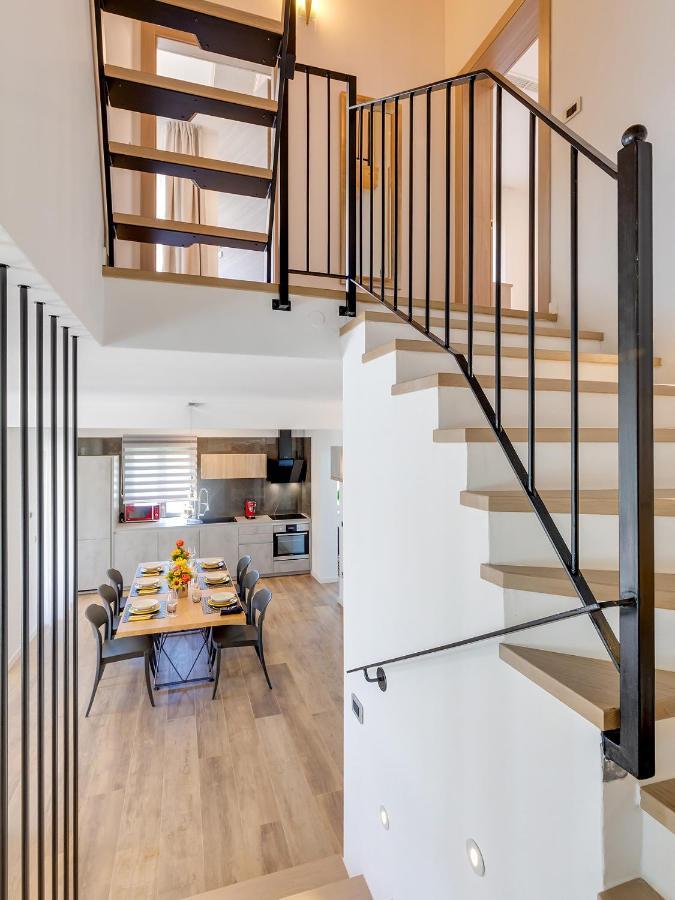 Villa Flora Vabriga Tar-Vabriga Bagian luar foto