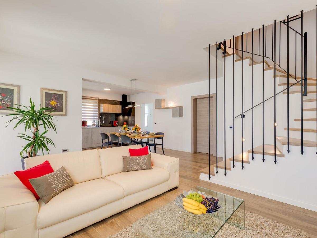 Villa Flora Vabriga Tar-Vabriga Bagian luar foto